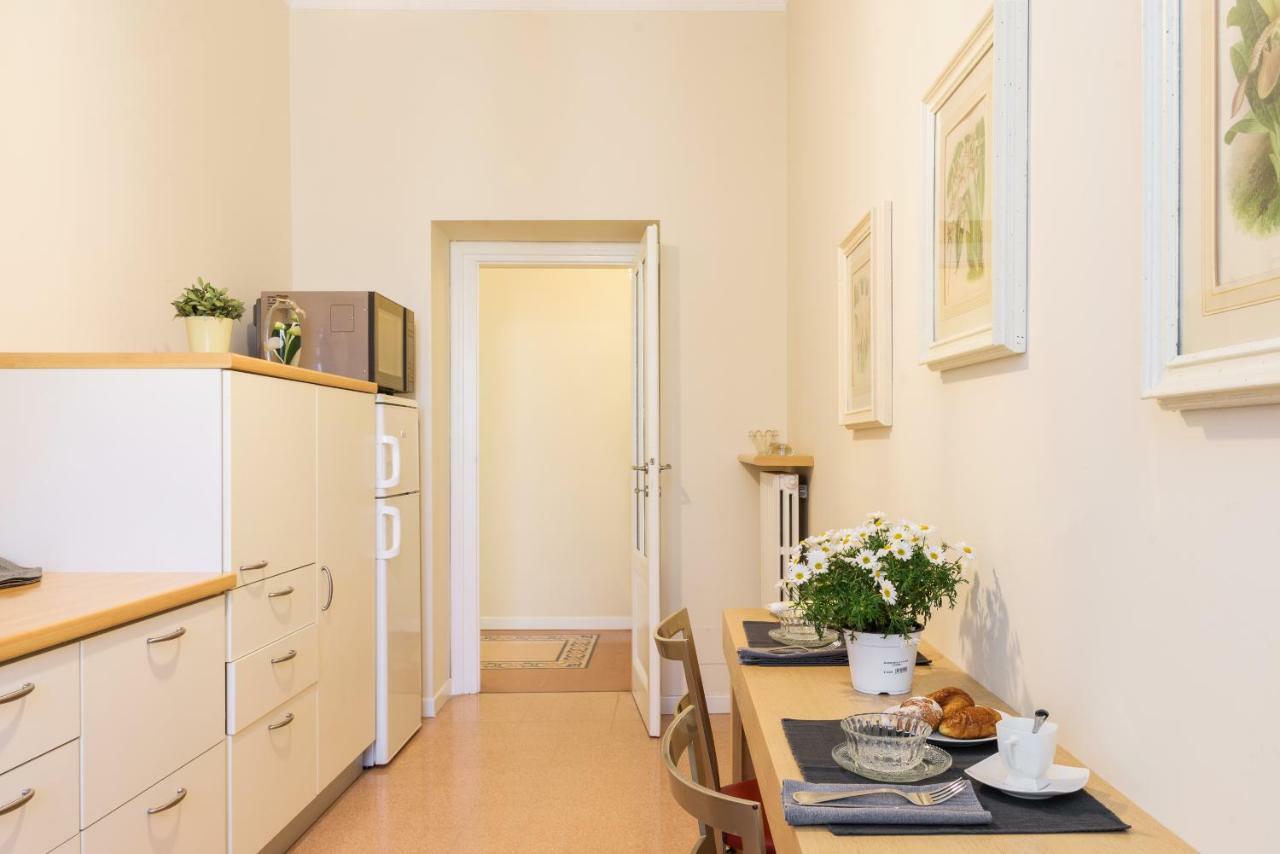Palazzo Garibaldi - Myhomeinקומו מראה חיצוני תמונה
